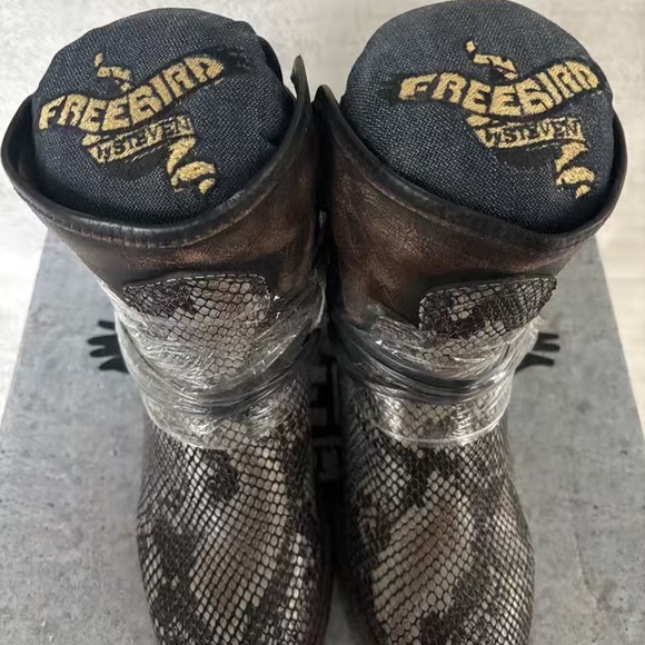 Freebird Snakeskin Pattern Ankle Booties - Picture 3 of 5